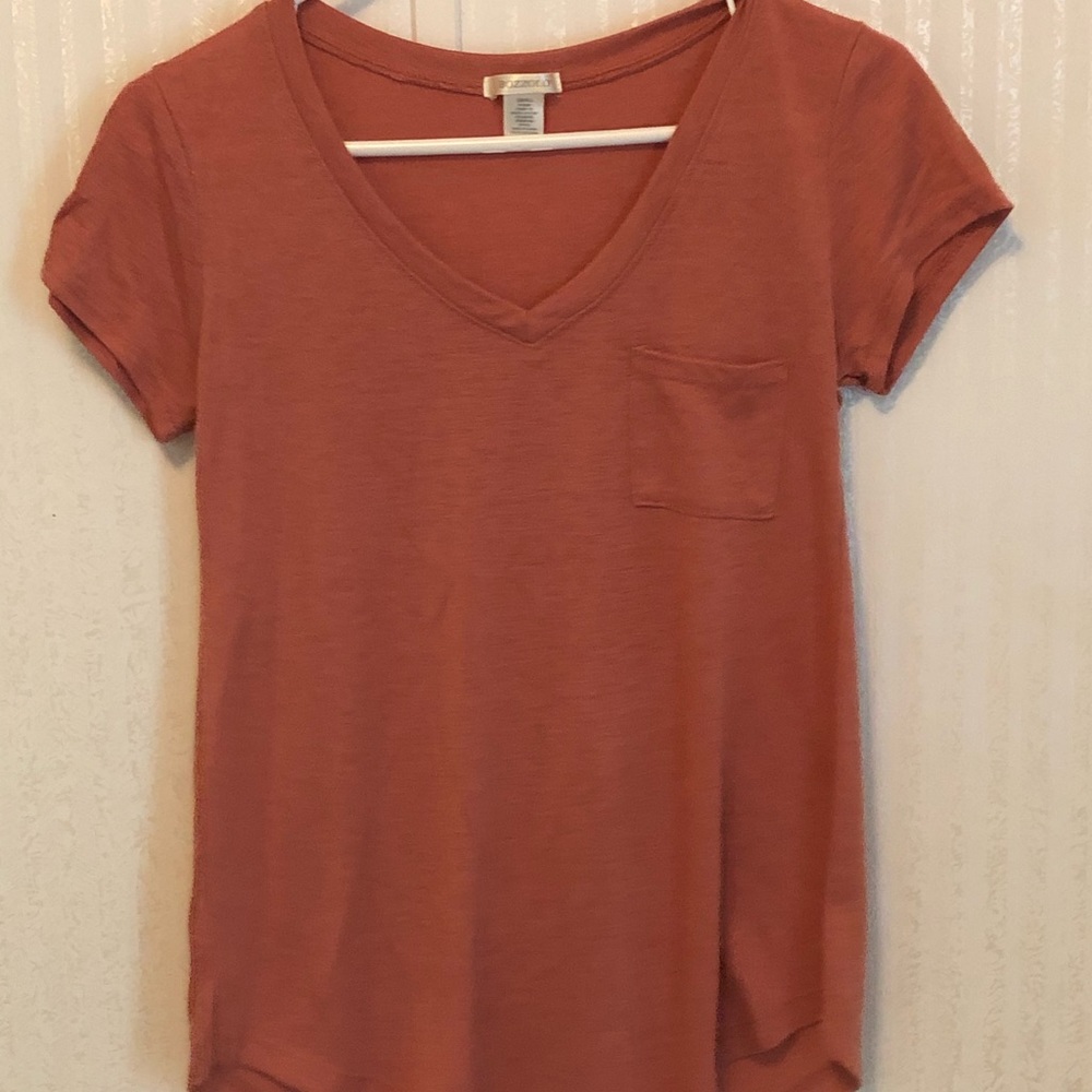 short sleeved tee • orange/salmon
